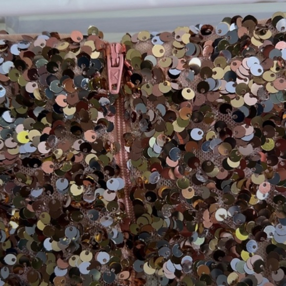 ASOS DESIGN sequin mini skirt in rose gold multi sequin SZ 10 - Picture 6 of 8